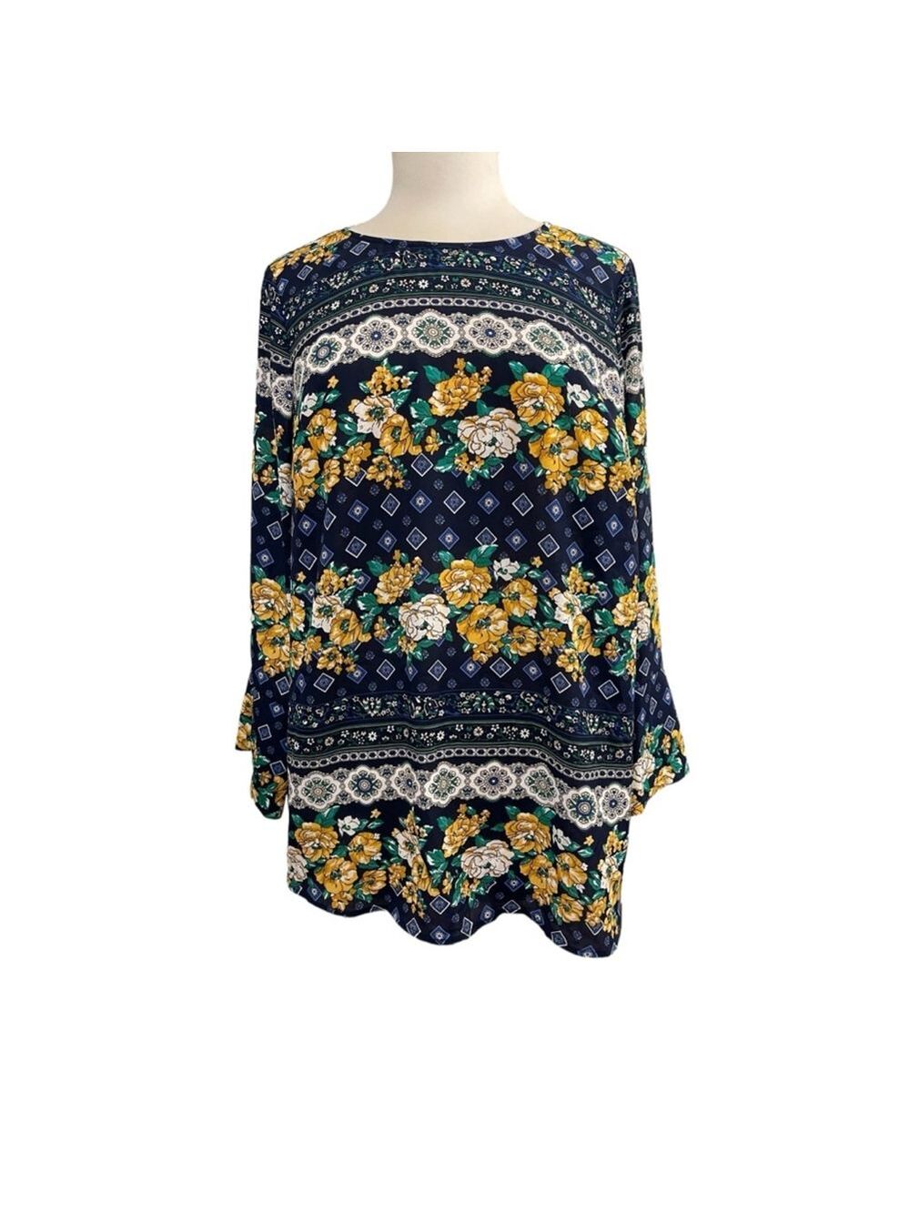 Women's Charter Club Blouse, Floral, 0X, Blue‎